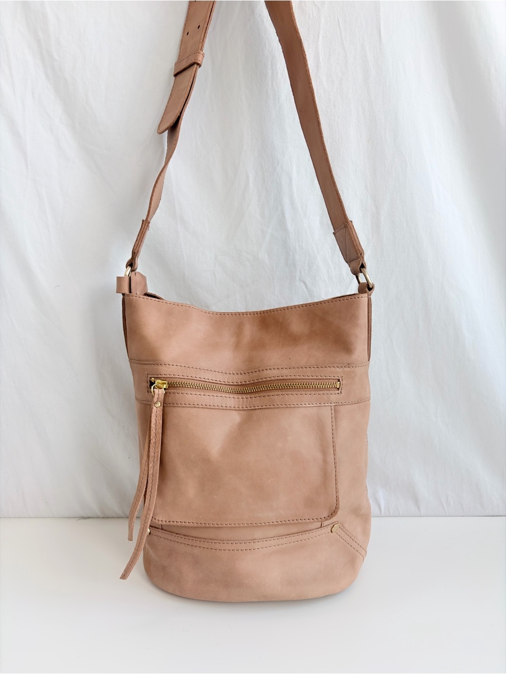 C&C California tan brushed leather slouchy crossbody bucket bag wide strap